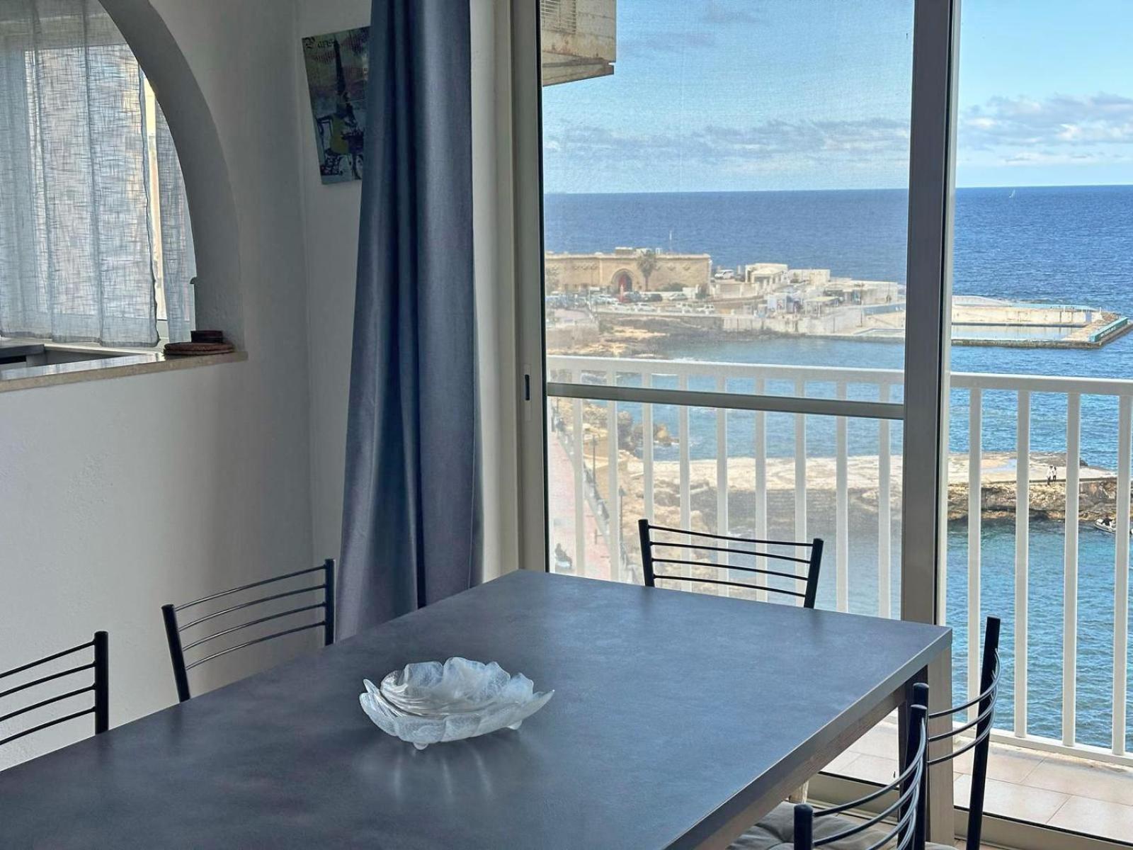 6Th Floor Seafront Apartment With Open Sea Views Sliema Eksteriør bilde